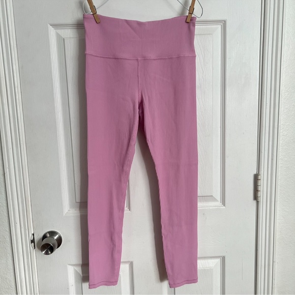 ATHLETA M Ultra High Rise Elation Tight Medium Orchid Pink Ribbed - Picture 5 of 7